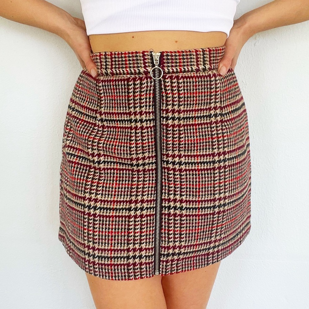 Forever 21 red plaid wool blend vintage 90s-inspired mini skirt size 30